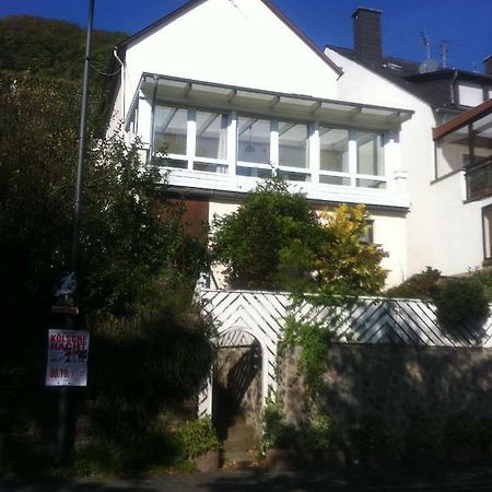 Ferienhaus Moselblick Mit Kostenfreien Oepnv-Ticket Ürzig Exterior foto